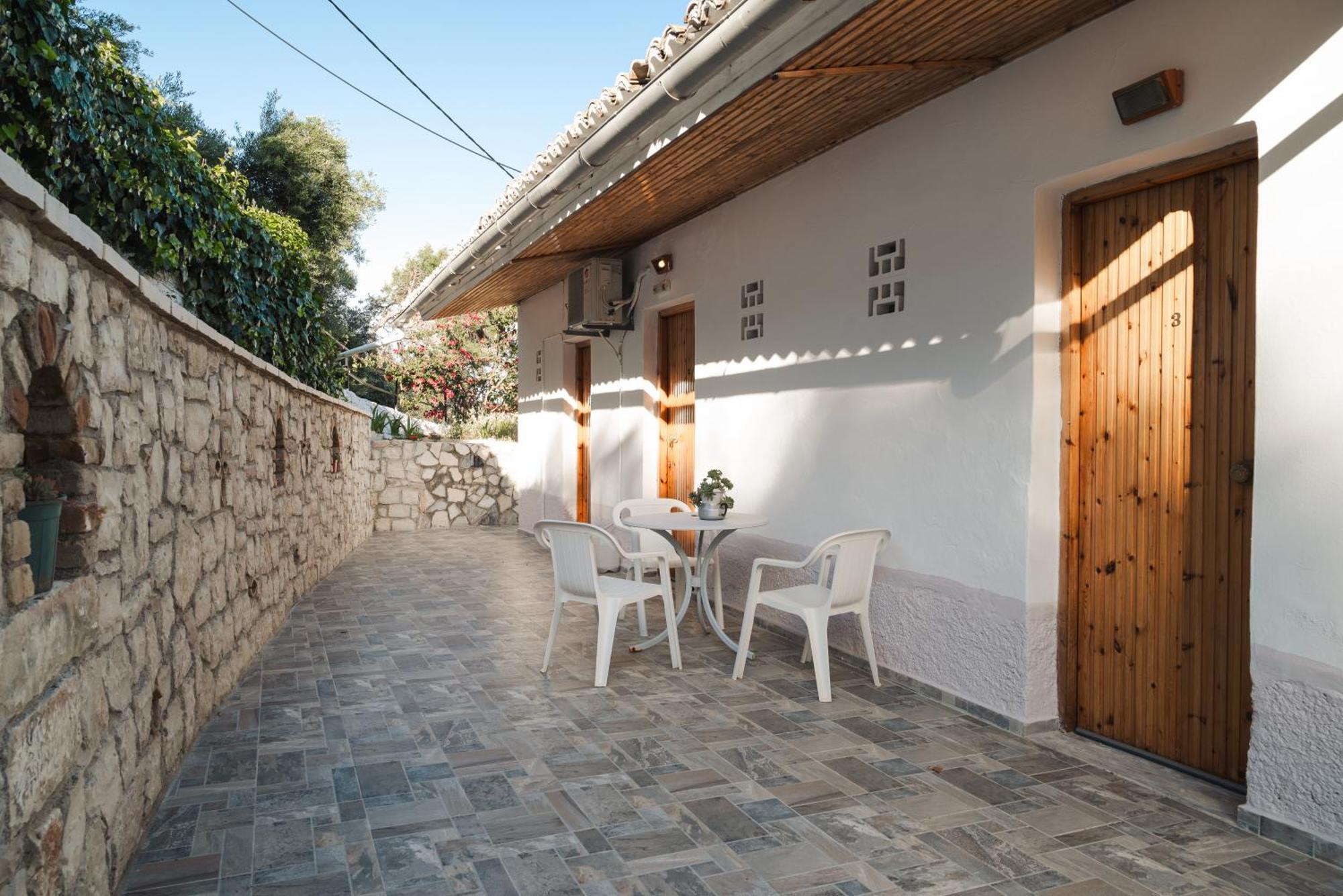 Ulisse Apartments Palaiokastritsa Exterior foto