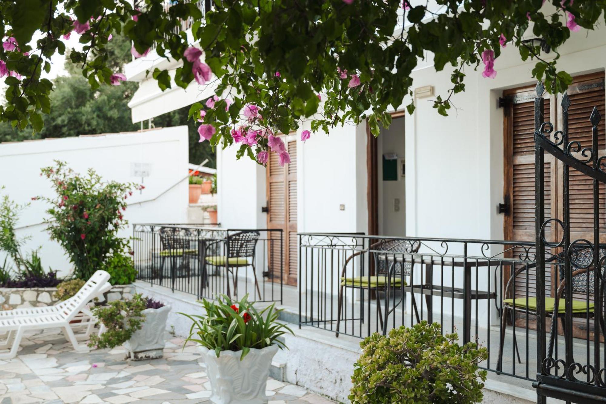 Ulisse Apartments Palaiokastritsa Exterior foto